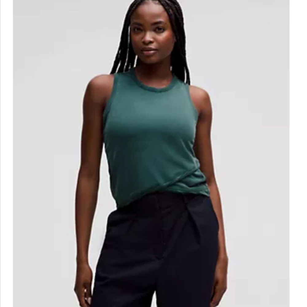 NWT Lululemon Do The Twist Cropped Tank
